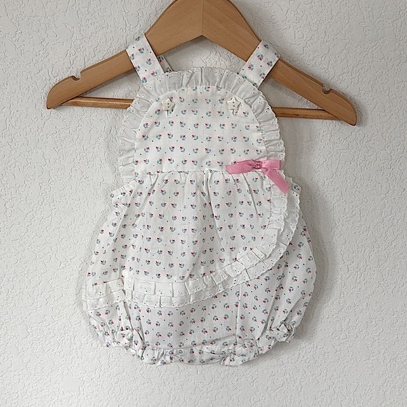 healthtex Other - Healthtex • Vintage White and Pink Bodysuit with Delicate Lace Trim